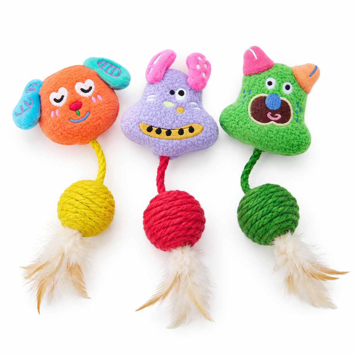 LitterBond Quirky Face Sisal Ball Toys, assorted 3-pack on a white background